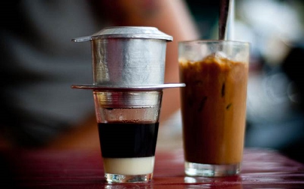 Những thói quen uống cà phê của người Việt